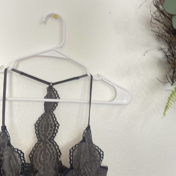 Free People Women's 34B Slow Dance Underwire Bra Gray Grey Lace - Picture 7 of 11